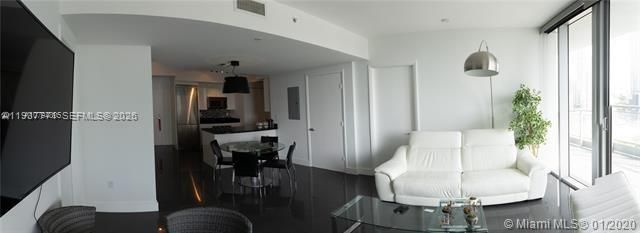 92 SW 3rd St, Unit 1802, Miami, FL 33130 Photo