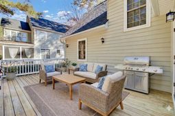 137 White Pine Way photo 4