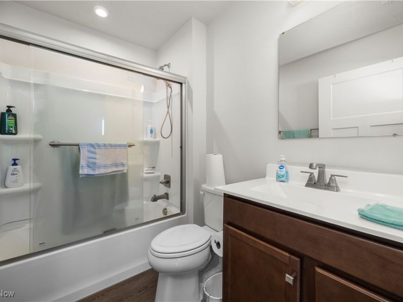 133 W Spring Drive, Elyria, OH 44035 Photo 18