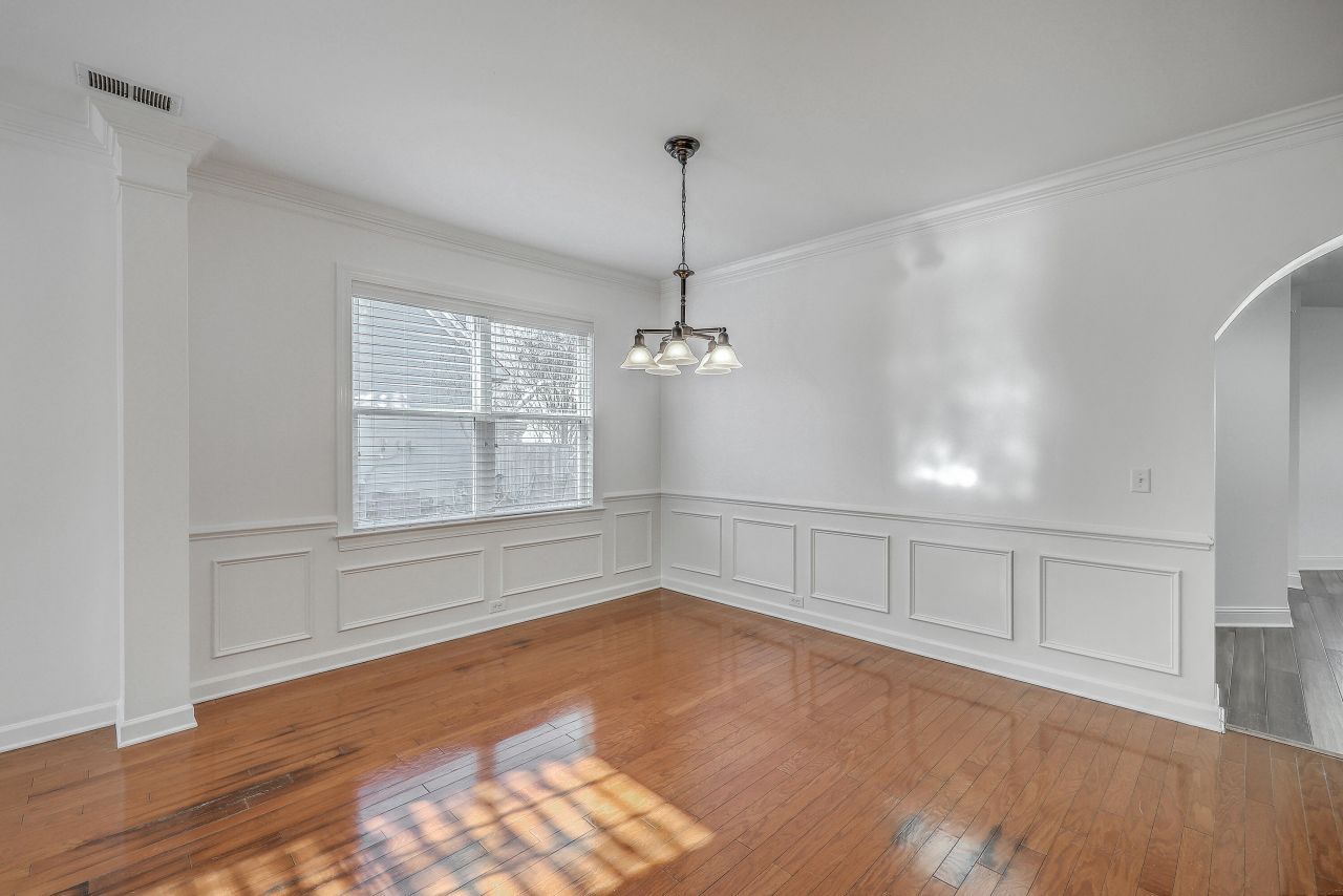 101 Duck Pond Court Photo 11