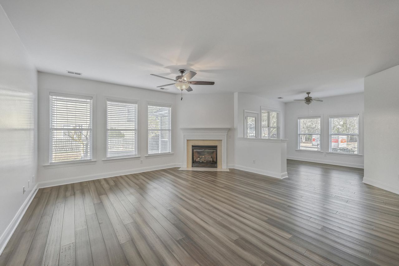 101 Duck Pond Court Photo 14