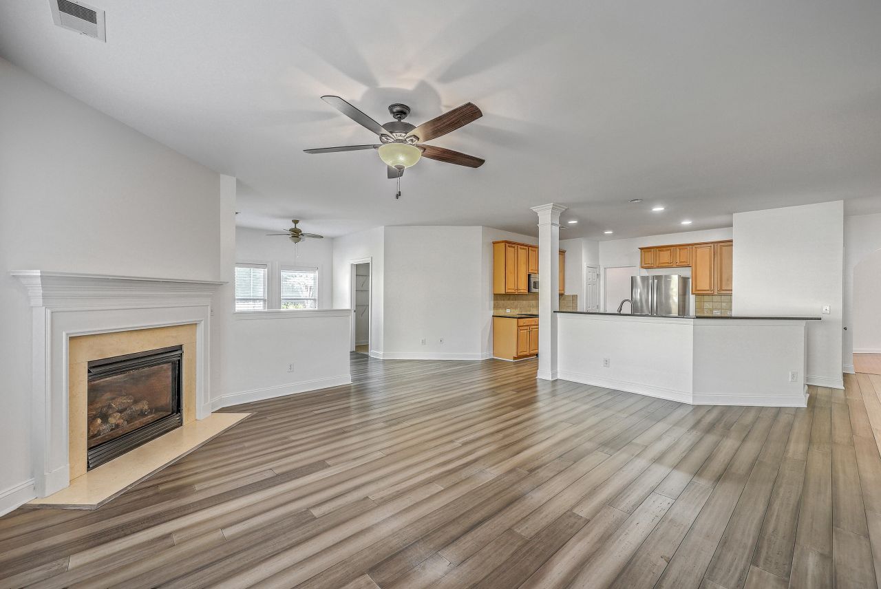 101 Duck Pond Court Photo 16