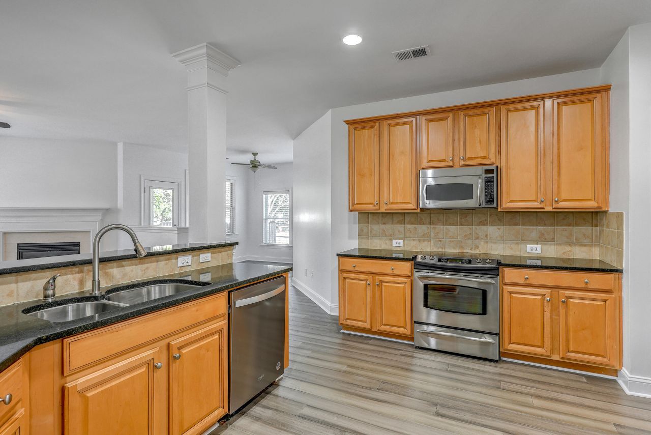 101 Duck Pond Court Photo 18