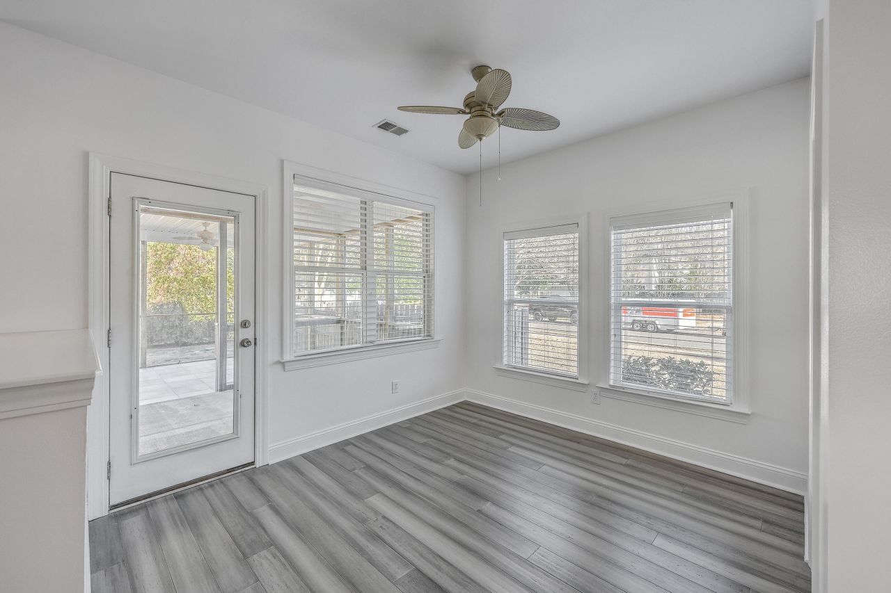 101 Duck Pond Court Photo 20