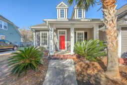 101 Duck Pond Court photo 4