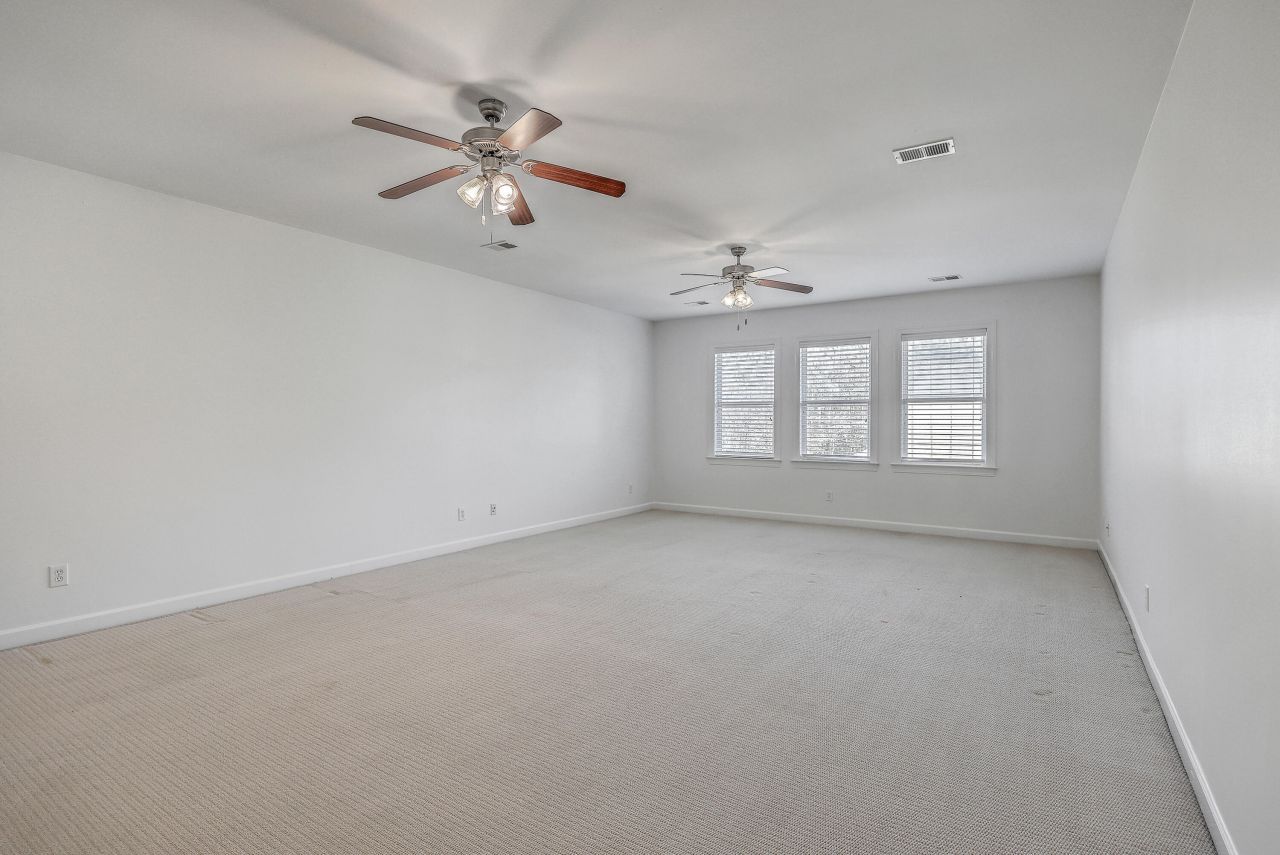 101 Duck Pond Court Photo 35