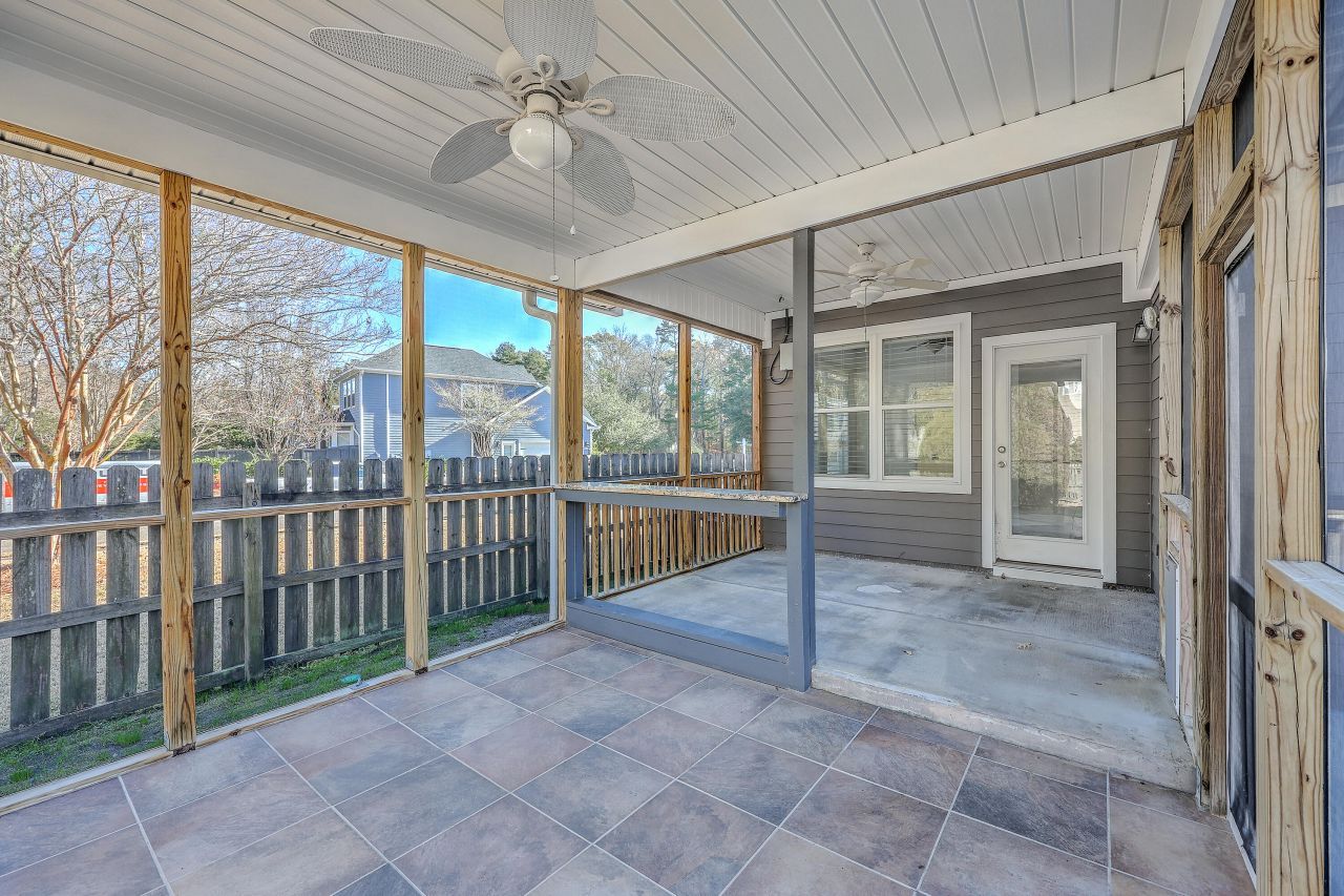 101 Duck Pond Court Photo 40