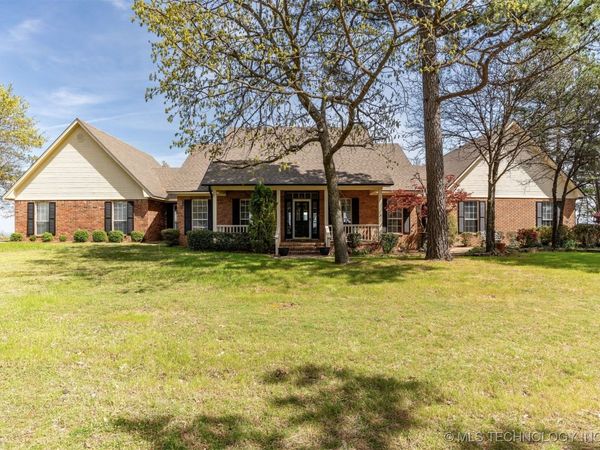 100 Winters Way, Poteau, OK 74953