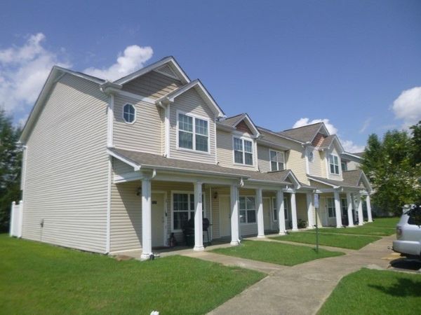 710 Joshua St , Columbia, TN 38401