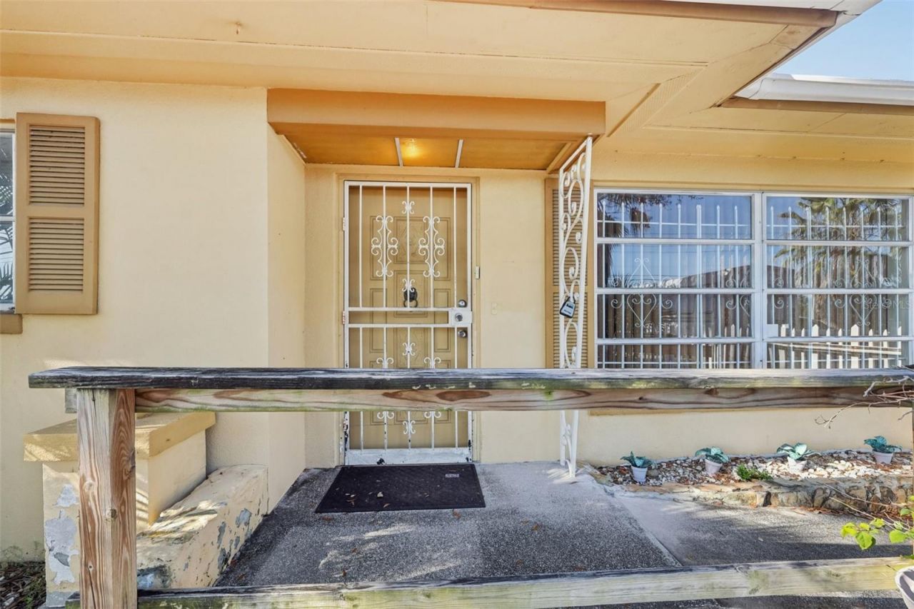 2228 NE Coachman Road, Clearwater, FL 33765 Photo