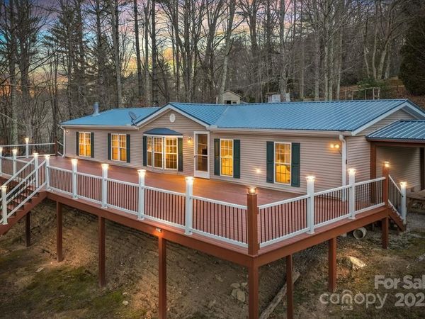 2033 Mill Creek Road, Cullowhee, NC 28723