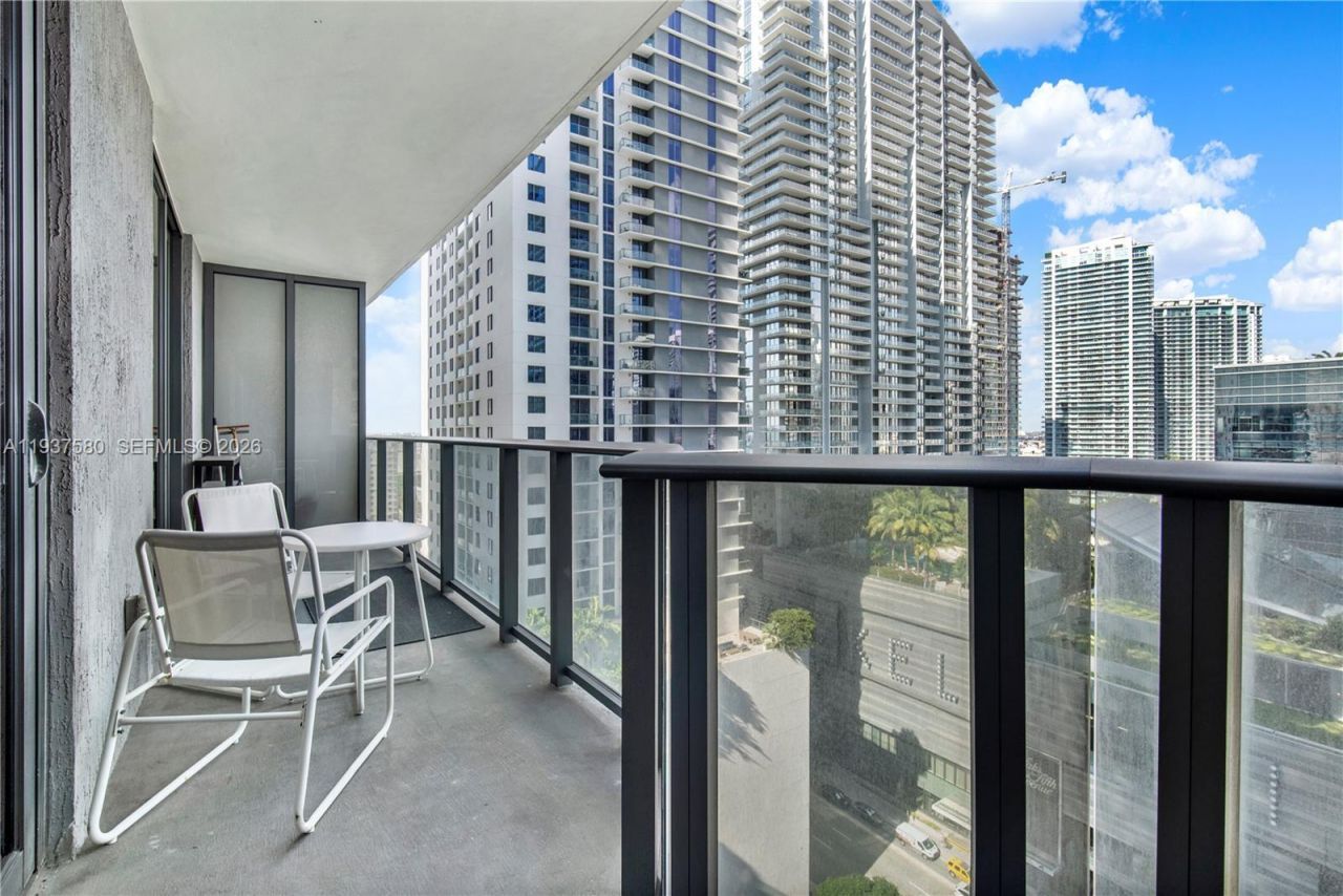 45 SW 9th St, Unit 1609, Miami, FL 33130 Photo
