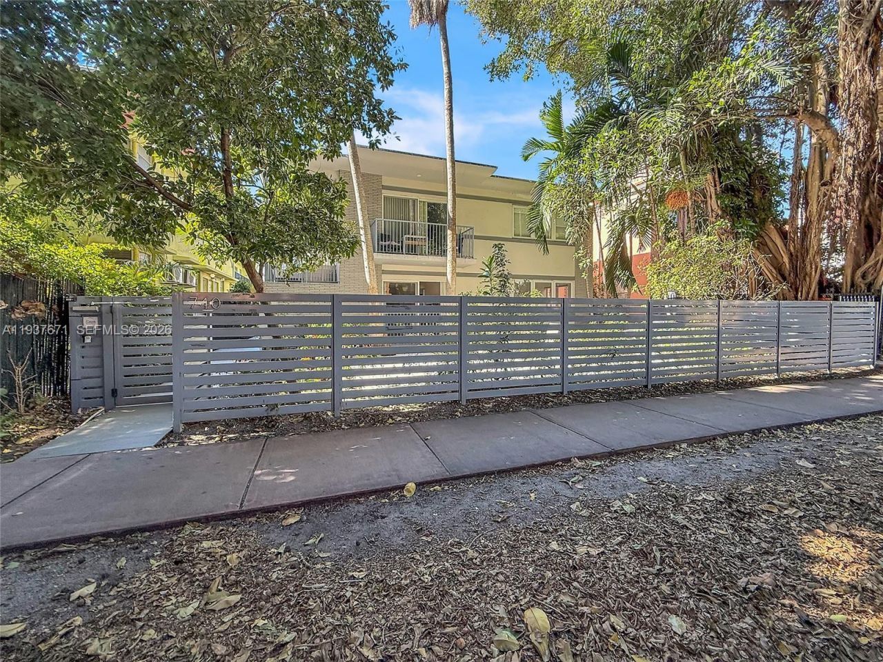 740 Meridian Ave, Unit 11, Miami Beach, FL 33139 Photo