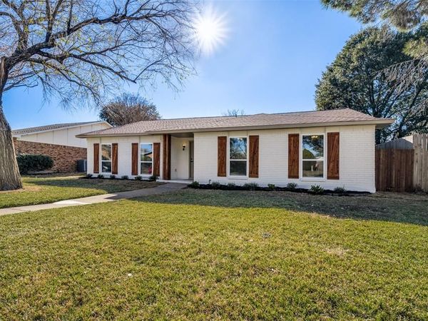 1216 Warwick Drive, Mesquite, TX 75150