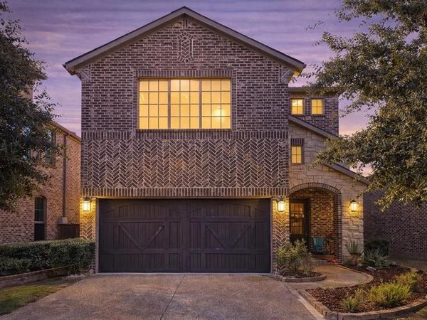 3813 S Brookridge Court, Bedford, TX 76021