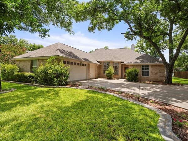 5522 Wedgefield Road, Granbury, TX 76049