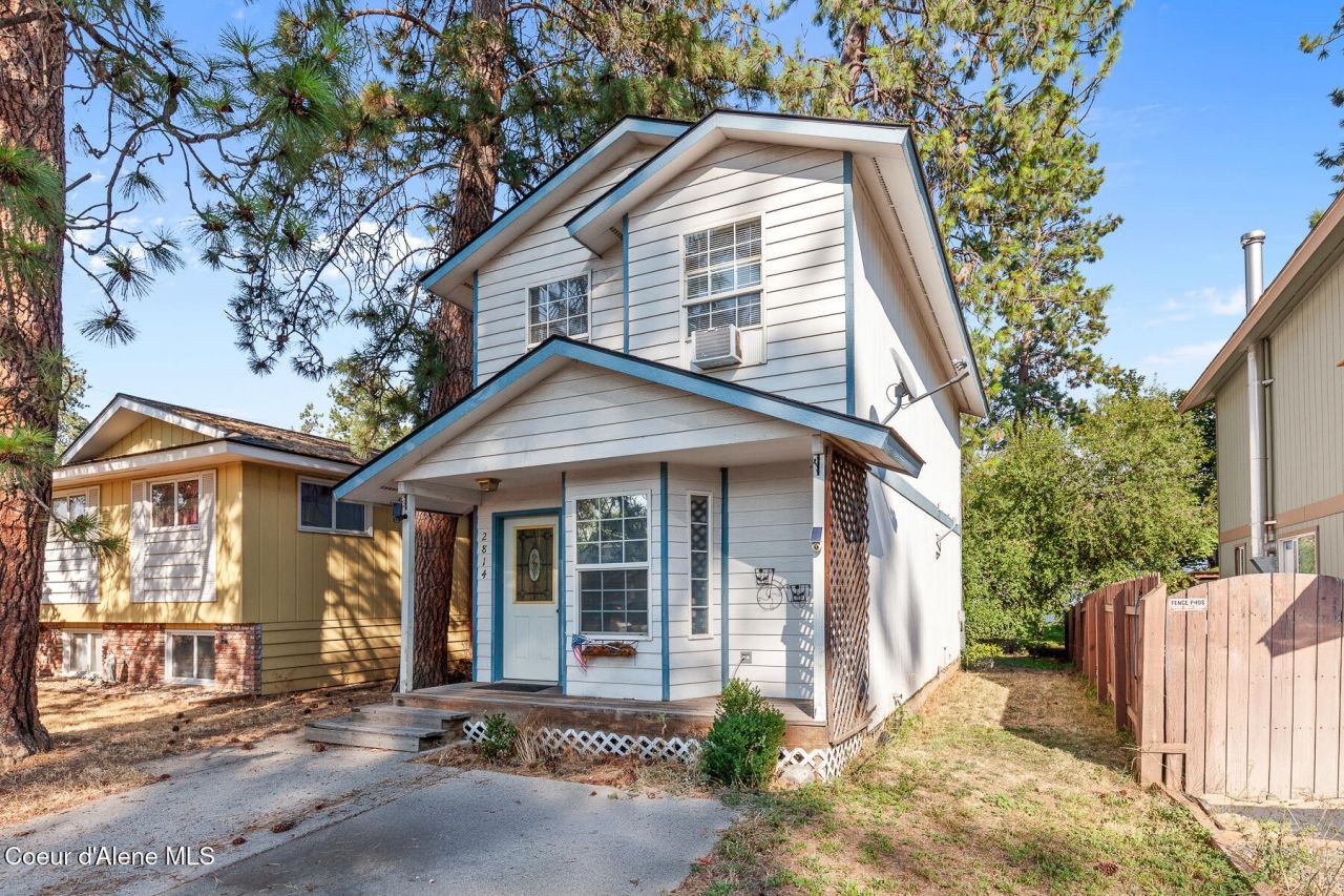 2814 N 9th St, Coeur d Alene, ID 83815 Main Photo