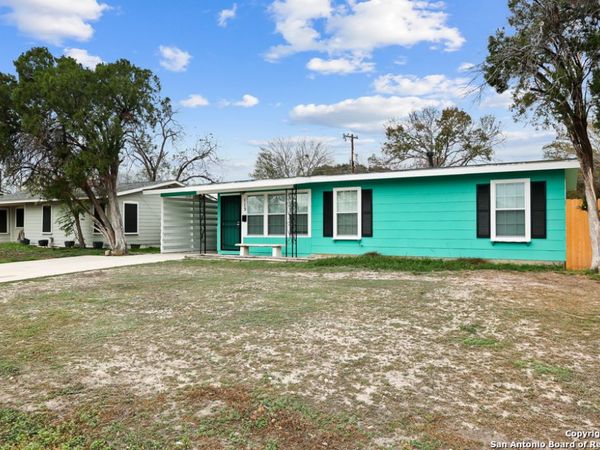 115 Harcourt, San Antonio, TX 78223