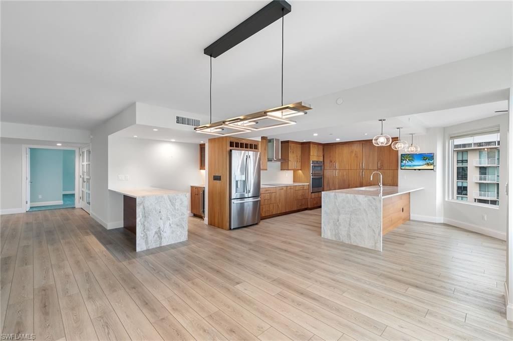 4251 Gulf Shore Blvd N, Unit 18B, Naples, FL 34103 Photo