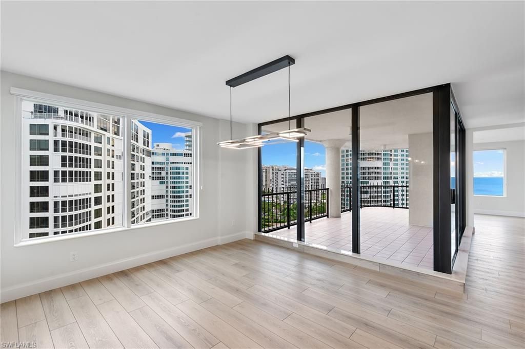 4251 Gulf Shore Blvd N, Unit 18B, Naples, FL 34103 Photo