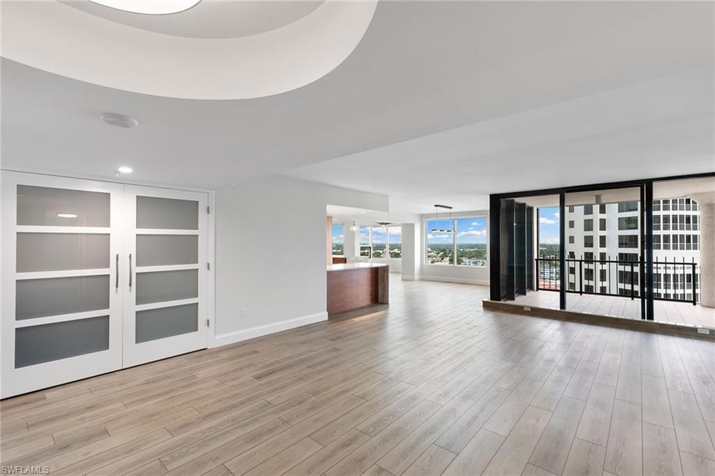 4251 Gulf Shore Blvd N, Unit 18B, Naples, FL 34103 Photo