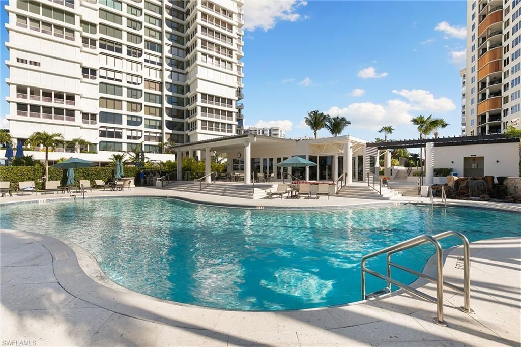 4251 Gulf Shore Blvd N, Unit 18B, Naples, FL 34103 Photo