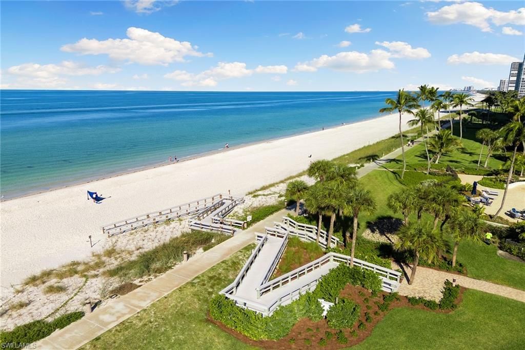 4251 Gulf Shore Blvd N, Unit 18B, Naples, FL 34103 Photo