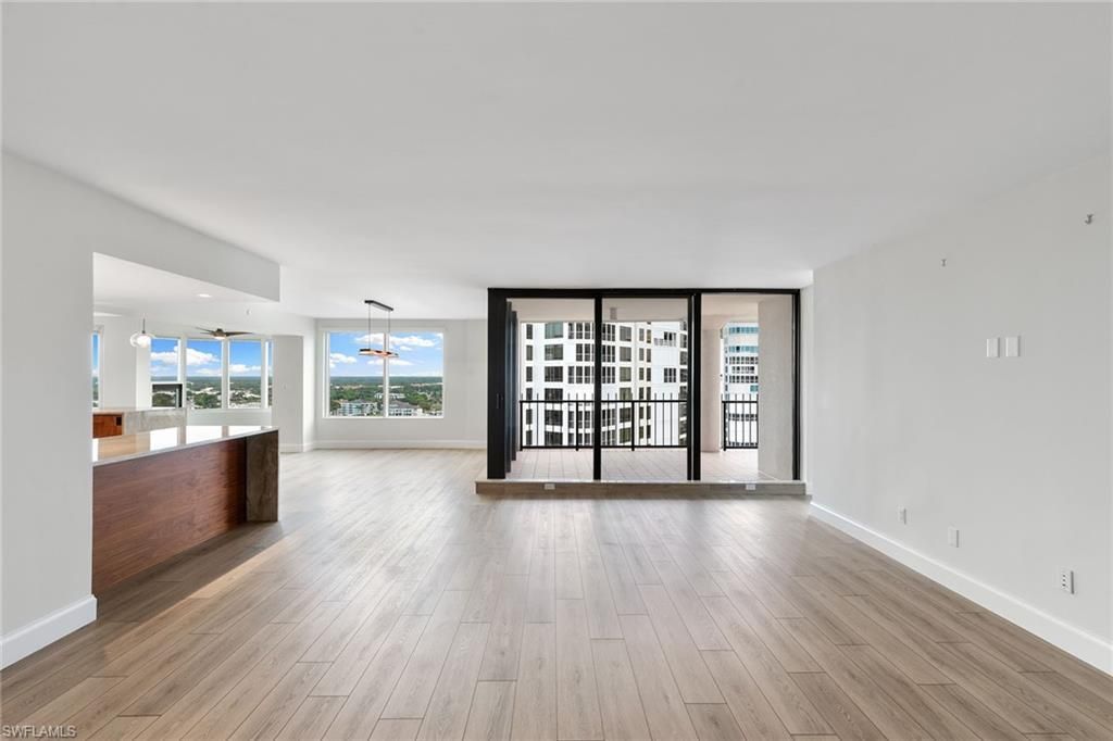 4251 Gulf Shore Blvd N, Unit 18B, Naples, FL 34103 Photo