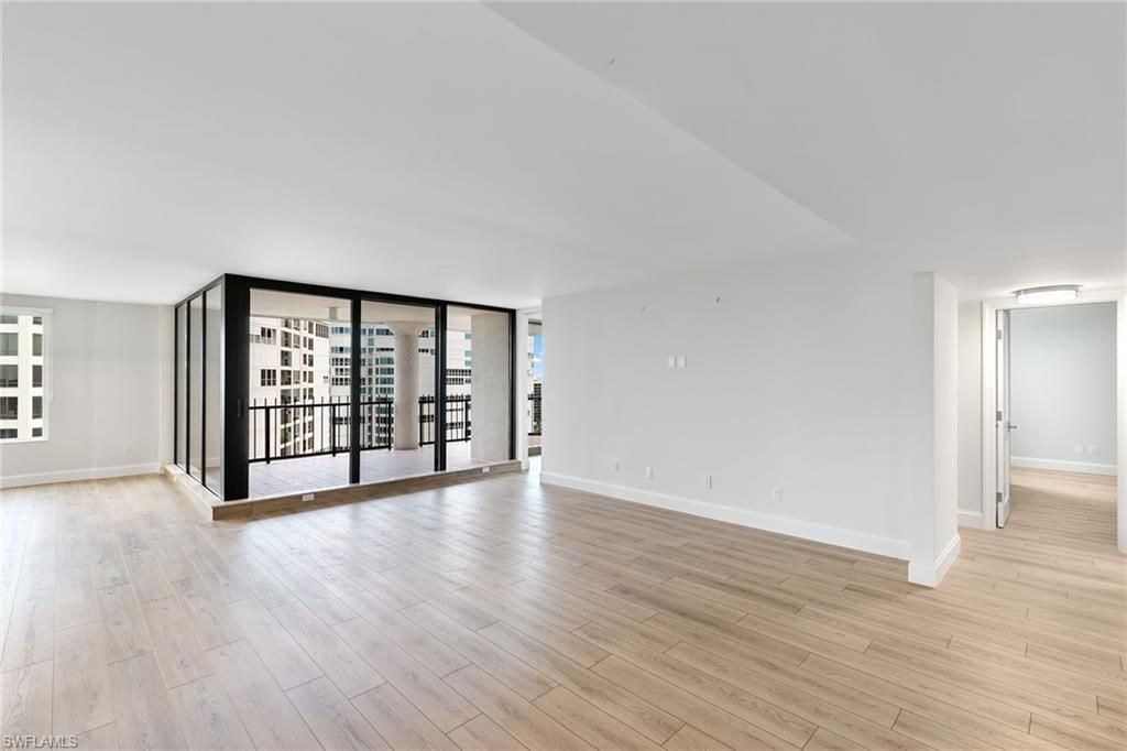 4251 Gulf Shore Blvd N, Unit 18B, Naples, FL 34103 Photo