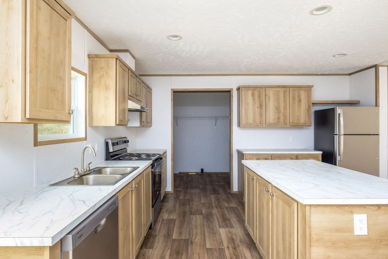 151 Firethorn Court Photo 11