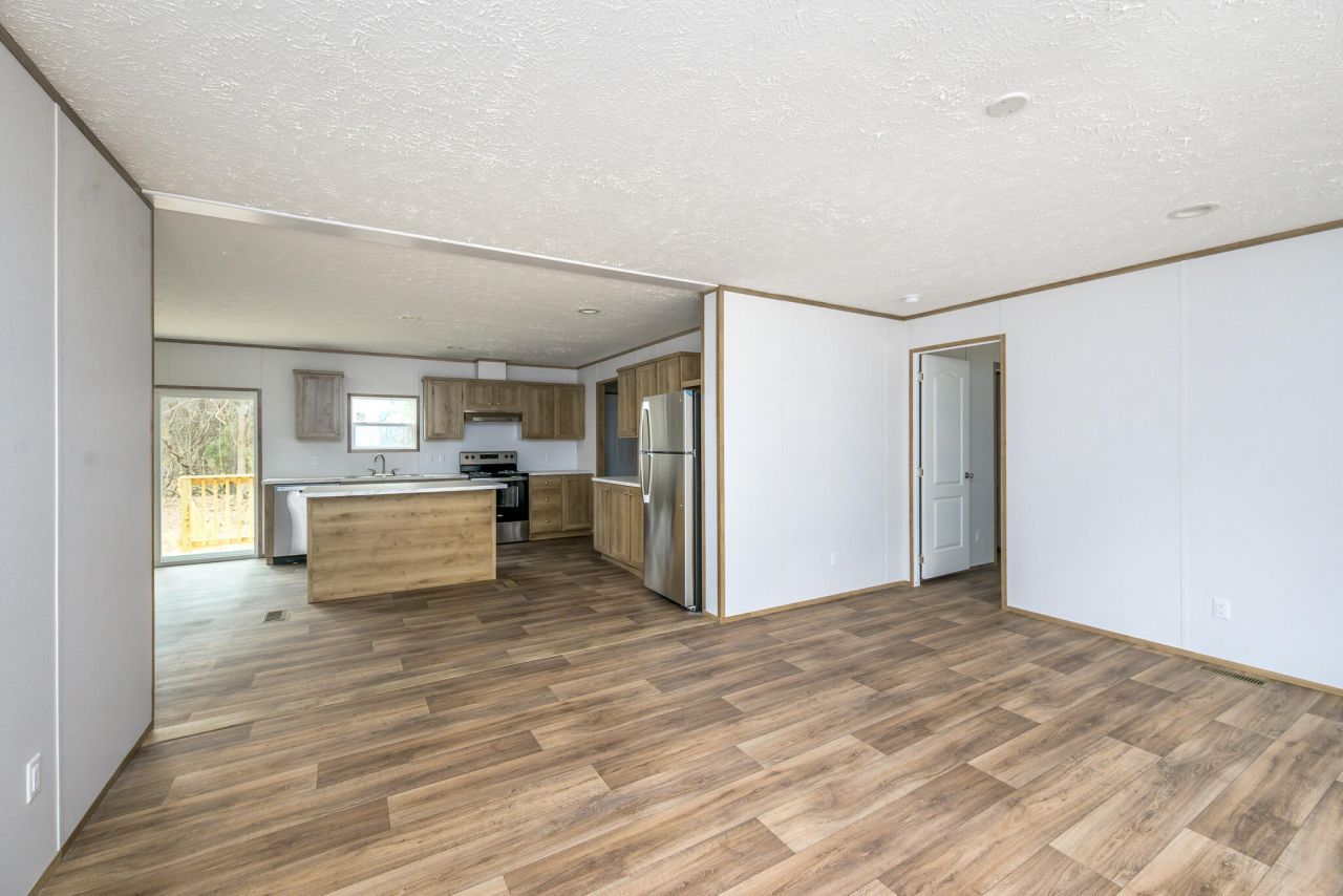 151 Firethorn Court Photo 7