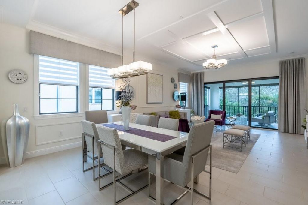 16382 Viansa Way, Unit 201, Naples, FL 34110 Photo