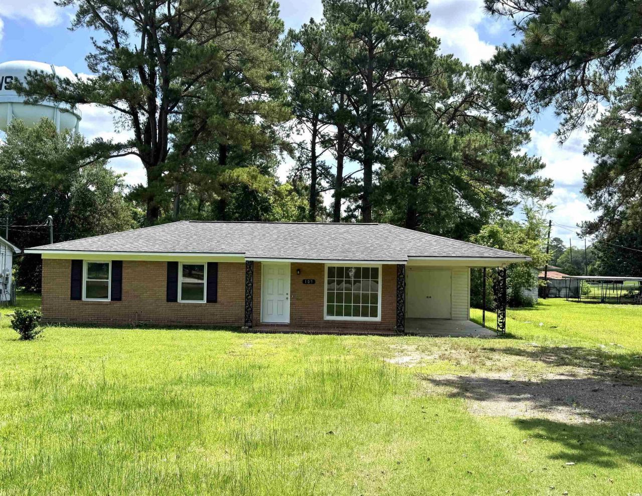 109 S Maple Ave. Photo 1
