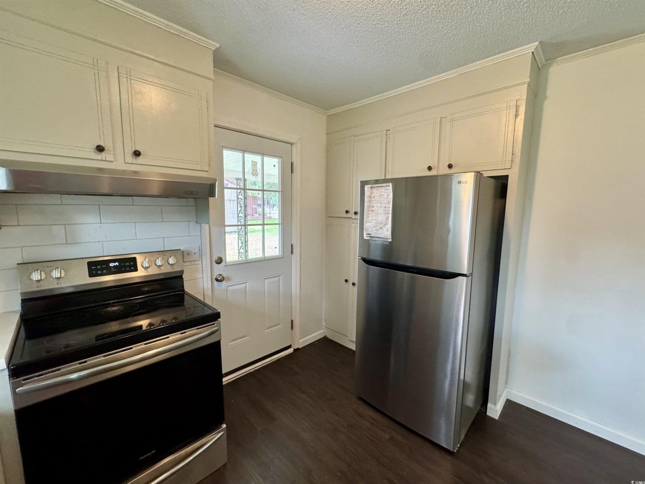 109 S Maple Ave. Photo 16