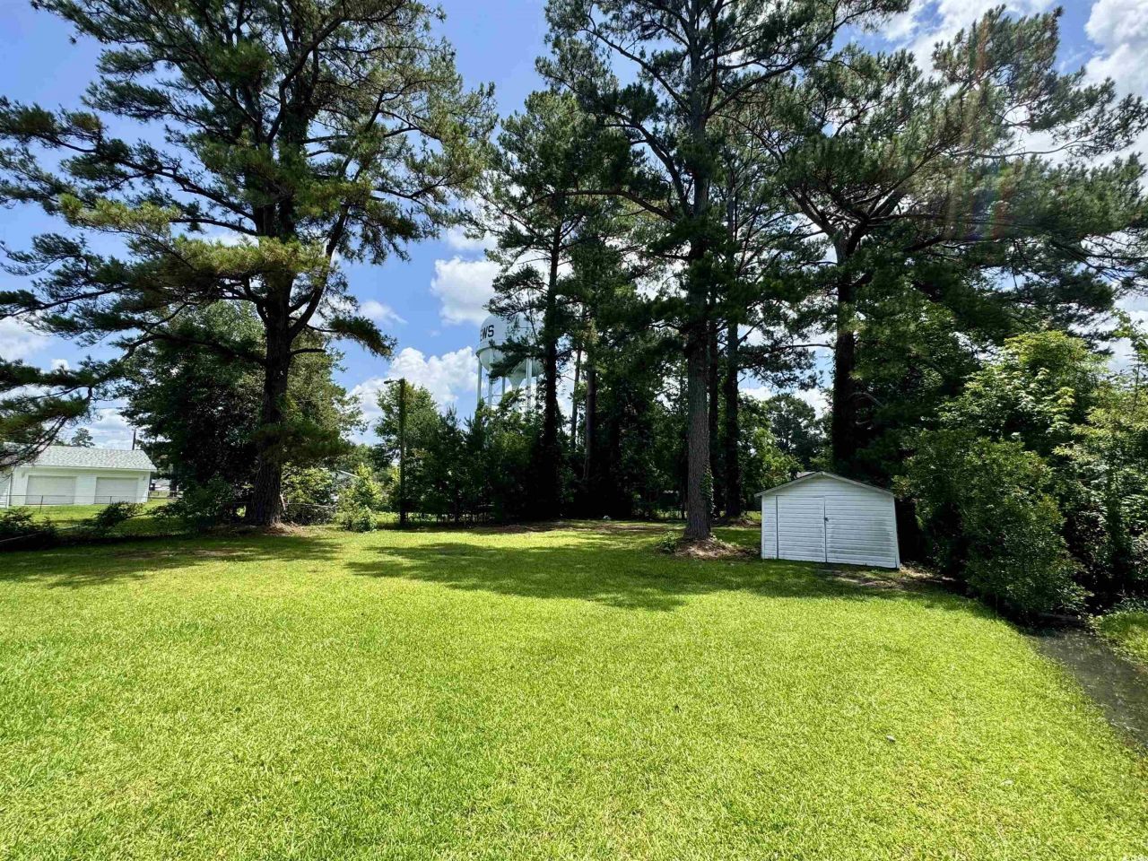 109 S Maple Ave. Photo 23