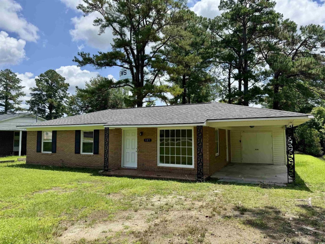 109 S Maple Ave. Photo 3