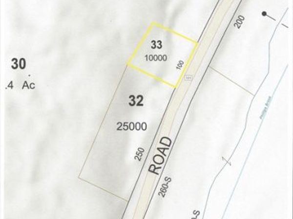 57 Ashby Rd, Ashburnham, MA 01430