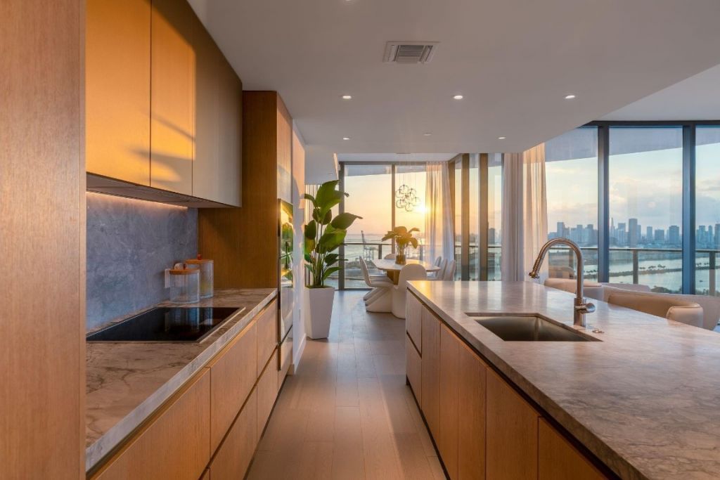 501 West Ave, Unit 3903/3904, Miami Beach, FL 33139 Photo