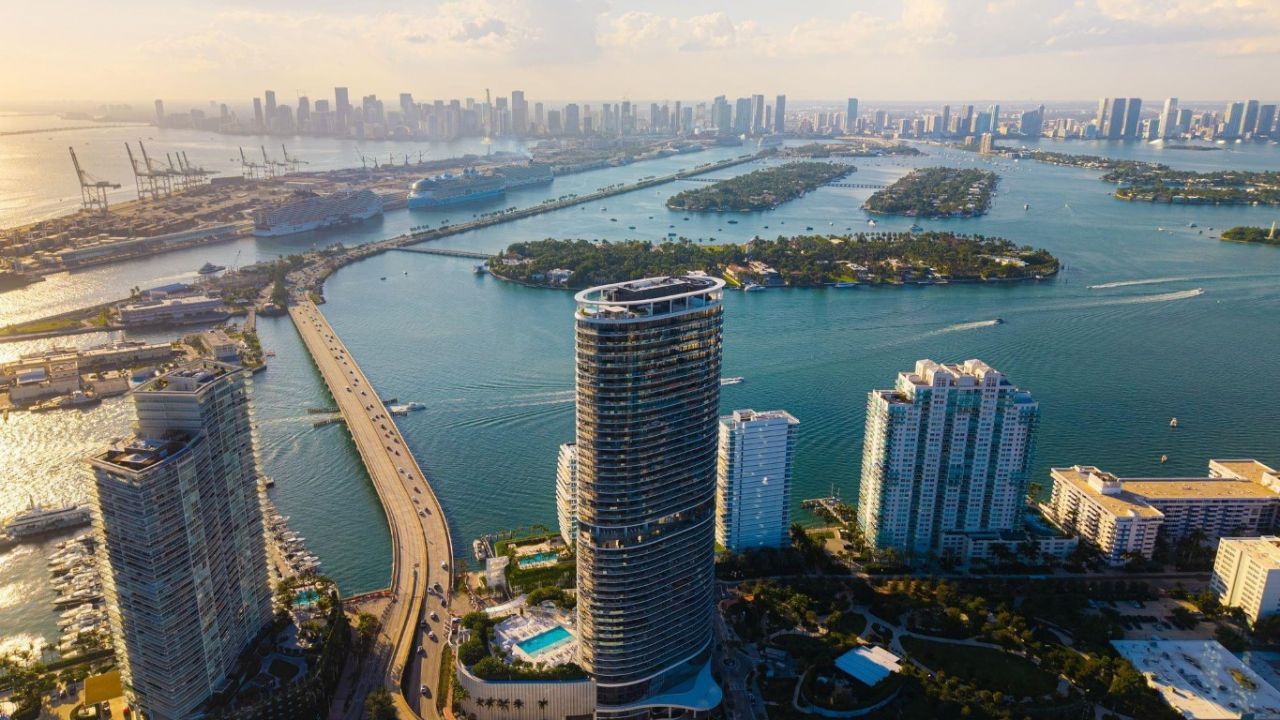 501 West Ave, Unit 3903/3904, Miami Beach, FL 33139 Photo