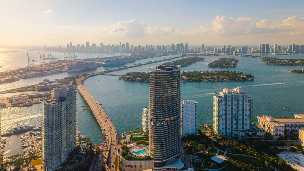 501 West Ave, Unit 3903/3904, Miami Beach, FL 33139 Photo