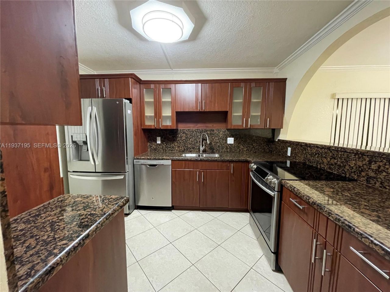 16240 Laurel Dr, Unit 101, Weston, FL 33326 Photo