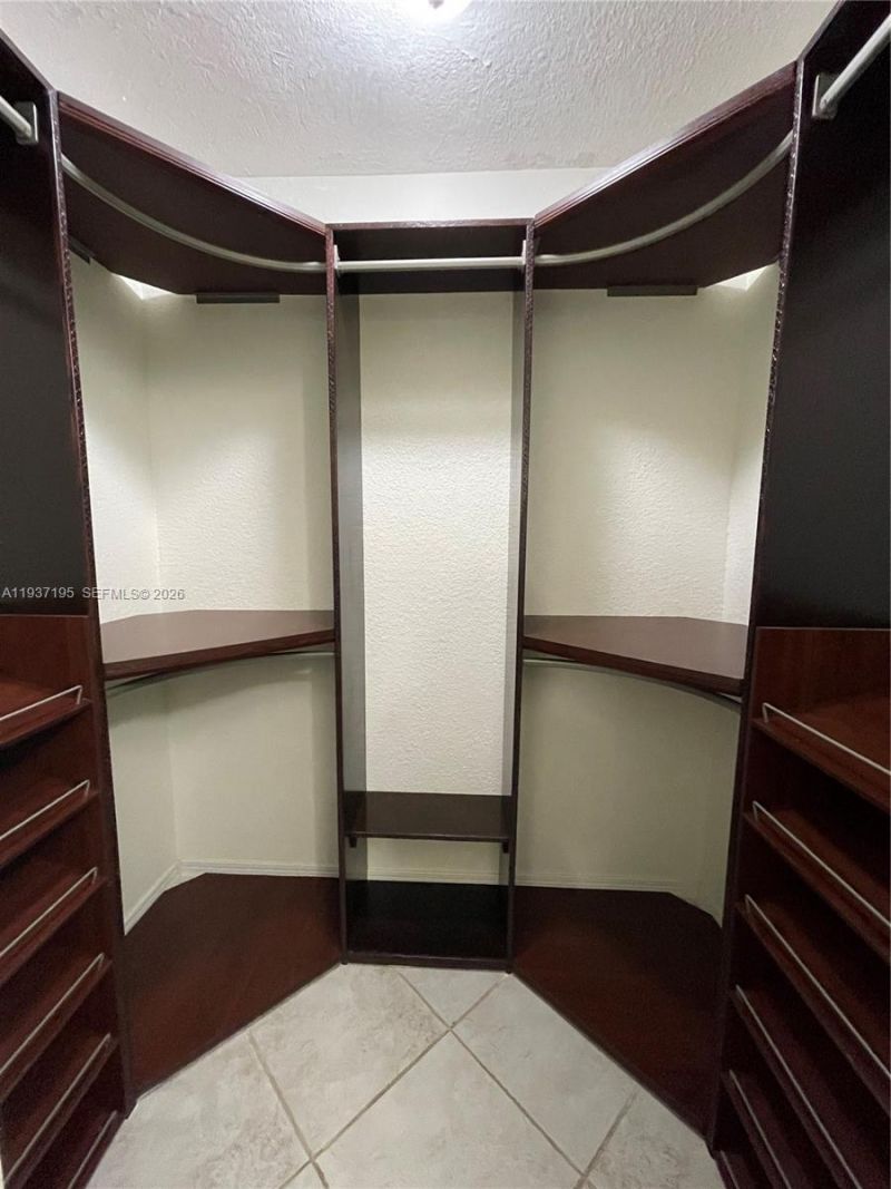 16240 Laurel Dr, Unit 101, Weston, FL 33326 Photo