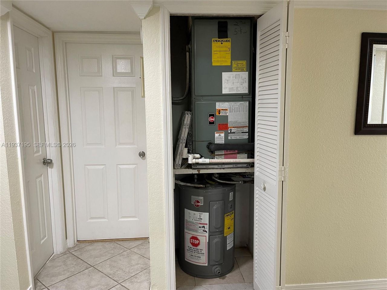 16240 Laurel Dr, Unit 101, Weston, FL 33326 Photo