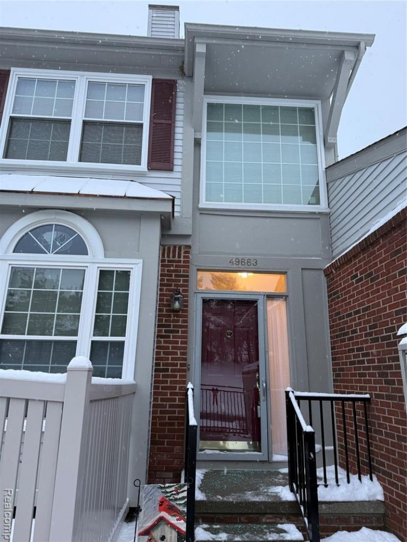 49663 Draper Circle, Plymouth, MI 48170 Main Photo