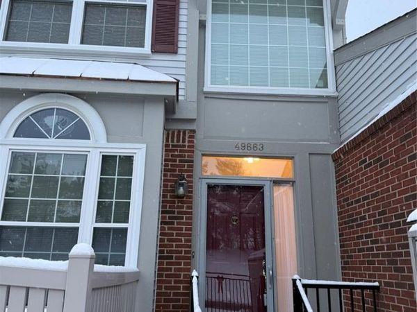 49663 Draper Circle, Plymouth, MI 48170