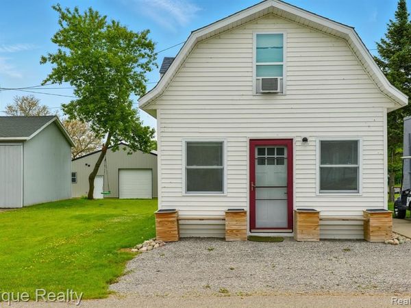 109 Norris Street, Roscommon Twp, MI 48630