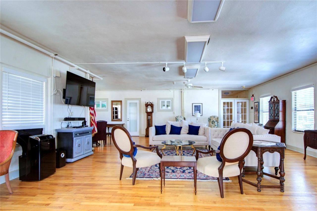 130 4th Avenue N, Unit 610, Saint Petersburg, FL 33701 Photo