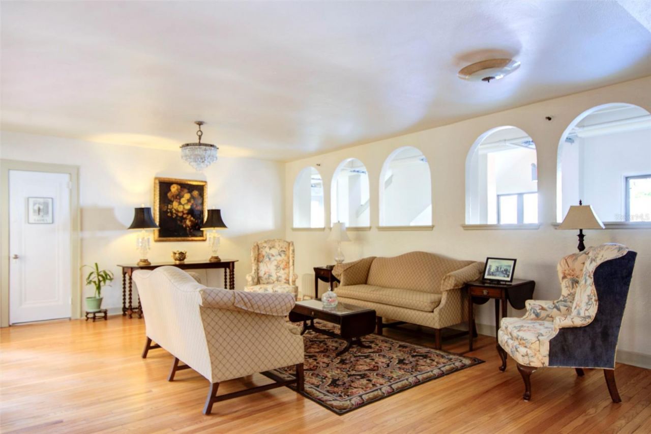 130 4th Avenue N, Unit 610, Saint Petersburg, FL 33701 Photo