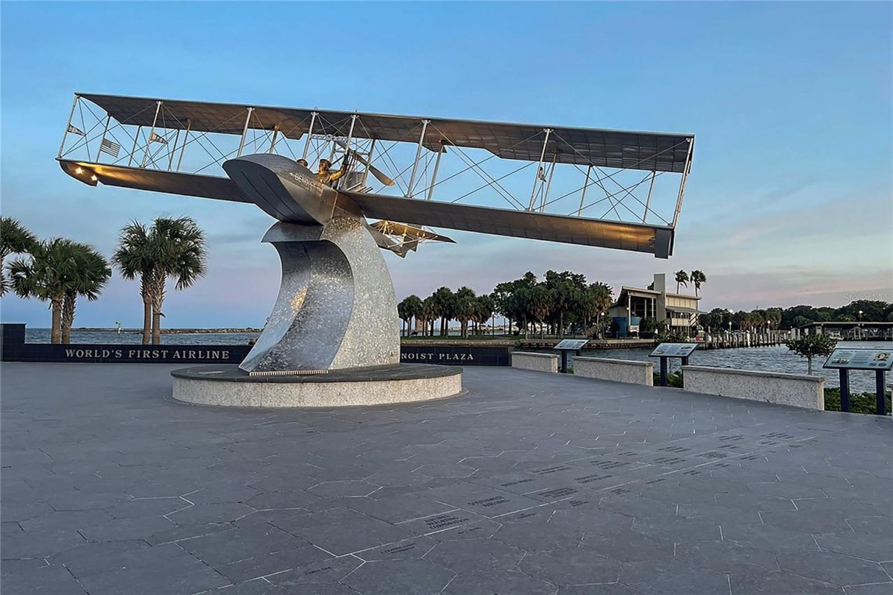 130 4th Avenue N, Unit 610, Saint Petersburg, FL 33701 Photo