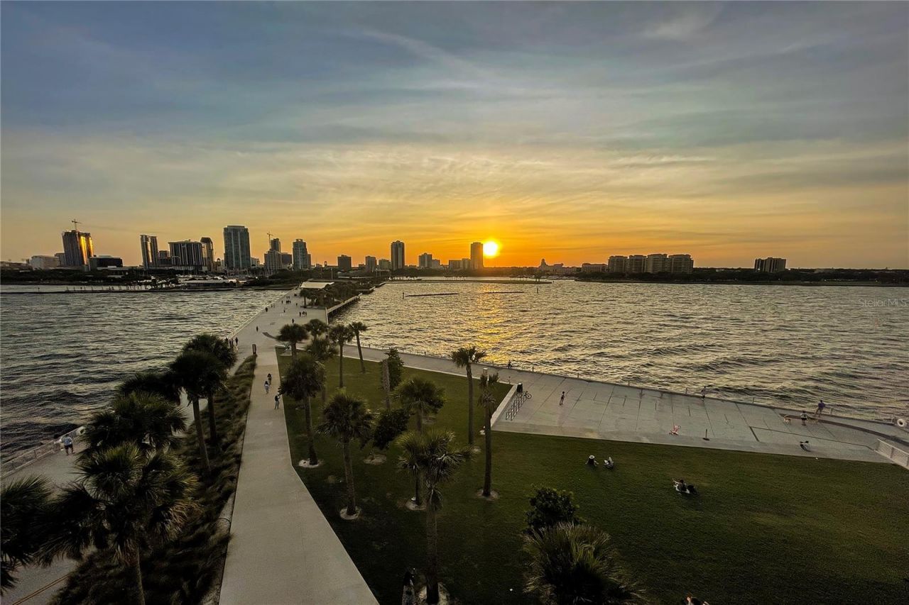 130 4th Avenue N, Unit 610, Saint Petersburg, FL 33701 Photo